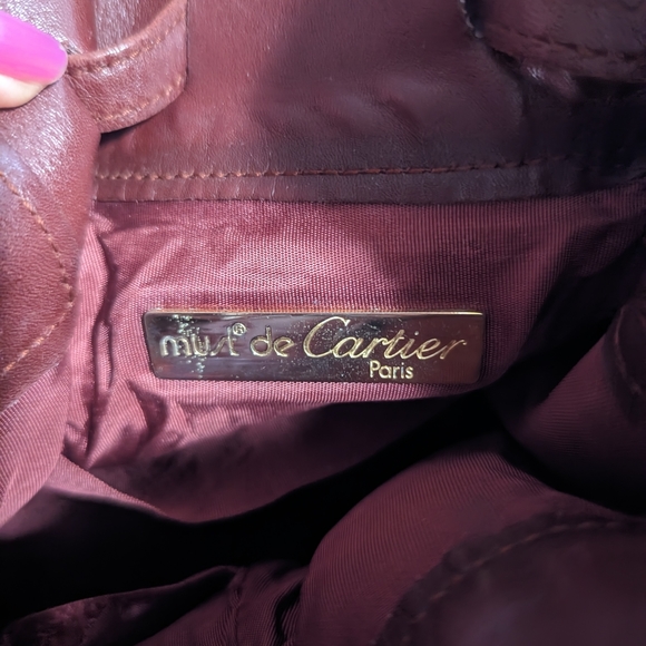 Prices.Drop..Crossbody Bucket Cartier Bag - Picture 9 of 9